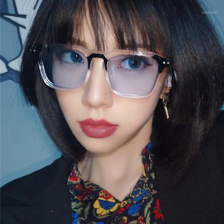 Sunglasses Shades For Women Occhiali Da Sole Donna Zonnebril Lunettes De Soleil Pour Femmes Fashion All-match Personality Lentes Hombre
Sunglasses Shades For Women Occhiali Da Sole Donna Zonnebril Lunettes De Soleil Pour Femmes Fashion All-match Personality Lentes Hombre