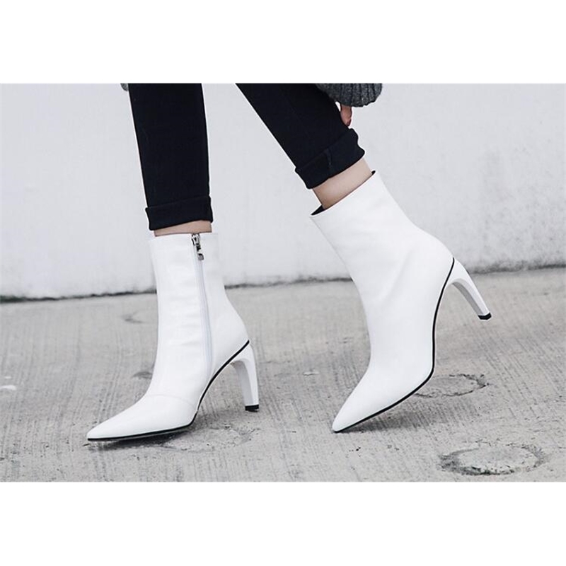 boots spring tag black woman white leather envernised 80mm thin leaps foot tips zip ankle short martin boots 43 ven8
boots spring tag black woman white leather envernised 80mm thin leaps foot tips zip ankle short martin boots 43 ven8