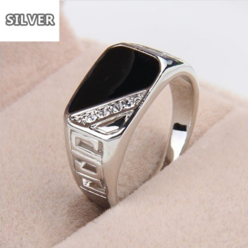 2018 Rings Men Fashion Jewelry 1PC Men Rhinestone Stone Rings Hollow Out Decor Punk Style Round Ring Hot Sell Men Jewelry, Golden;silver
2018 Rings Men Fashion Jewelry 1PC Men Rhinestone Stone Rings Hollow Out Decor Punk Style Round Ring Hot Sell Men Jewelry, Golden;silver