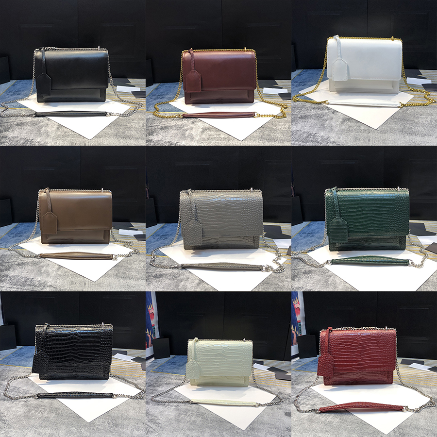 Women Luxurys Designers shoulder Bags Fashion Leather Metal sign Handbag Woman Buckle Chain Crossbody Bag Storage Totes Card slot Coin Purse, Red;black
Women Luxurys Designers shoulder Bags Fashion Leather Metal sign Handbag Woman Buckle Chain Crossbody Bag Storage Totes Card slot Coin Purse, Red;black
