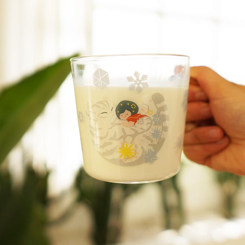 Creative Round Glass Cup Cute Nordic Reusable Breakfast Milk Cartoon Modern Kubek Do Kawy Home Life BL50BL Wine Glasses
Creative Round Glass Cup Cute Nordic Reusable Breakfast Milk Cartoon Modern Kubek Do Kawy Home Life BL50BL Wine Glasses