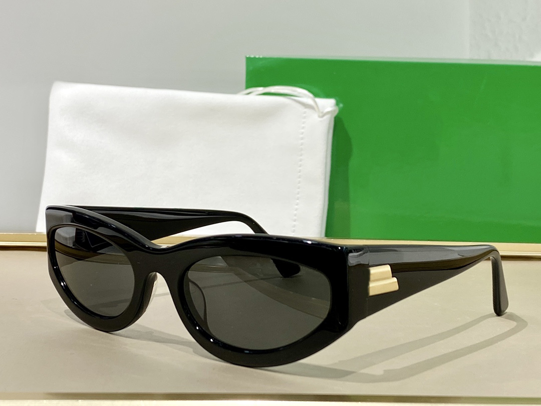 Summer Sunglasses For Men Women Style 1089 Anti-Ultraviolet Retro Plate Plank Frame Fashion Eyeglasses Random Box
Summer Sunglasses For Men Women Style 1089 Anti-Ultraviolet Retro Plate Plank Frame Fashion Eyeglasses Random Box