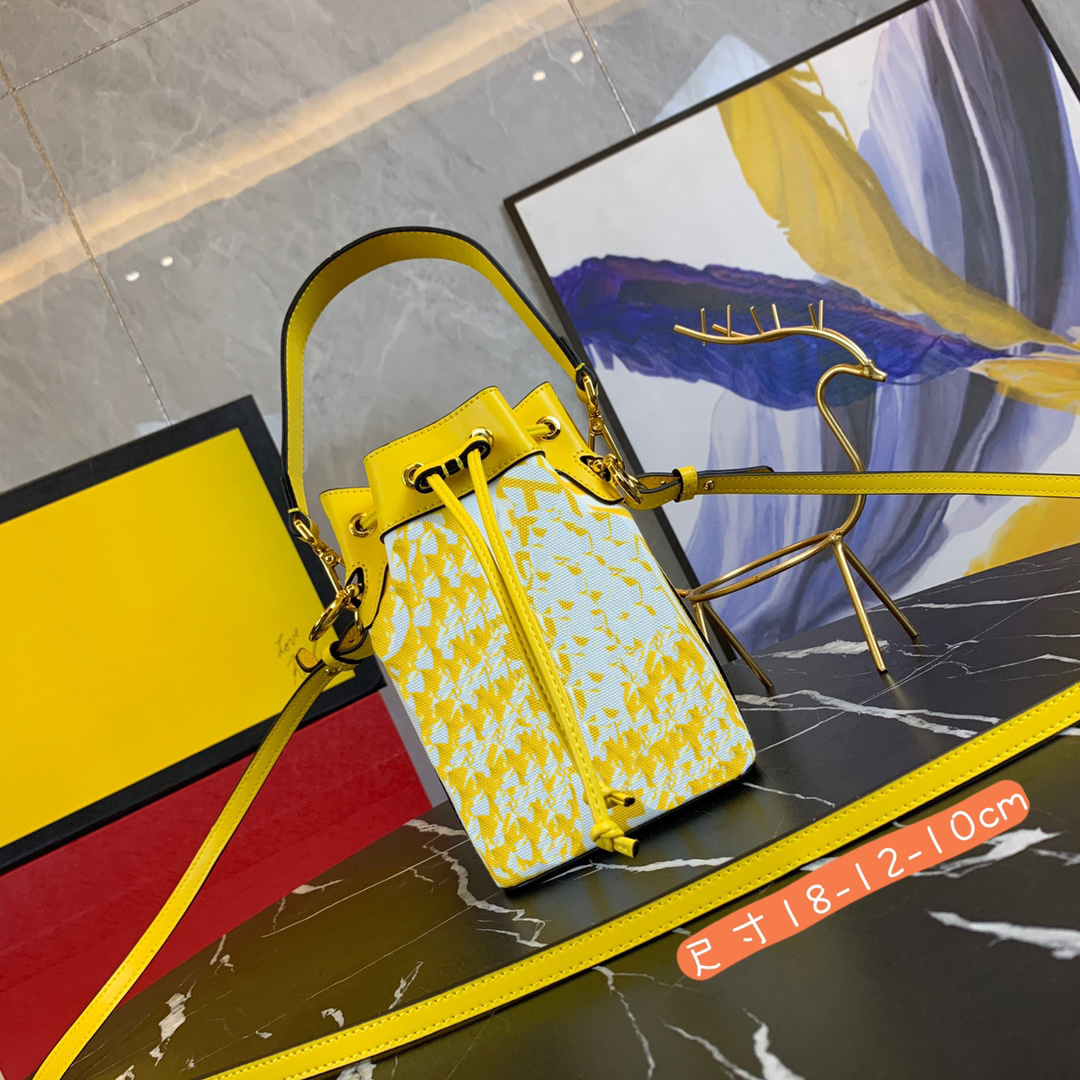 women bags luxury handbags leather designer tote high quality vintage fashion shoulder Europe and America crossbody Purse F001970
women bags luxury handbags leather designer tote high quality vintage fashion shoulder Europe and America crossbody Purse F001970