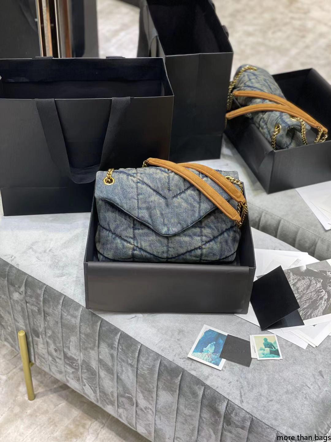 Luxurys Designers LOULOU puffer Denim Jeans Shoulder Bag Women Tote Handbag Purse Frosted cowhide Cowboy Crossbody Bags Detchable Strap Flap
Luxurys Designers LOULOU puffer Denim Jeans Shoulder Bag Women Tote Handbag Purse Frosted cowhide Cowboy Crossbody Bags Detchable Strap Flap
