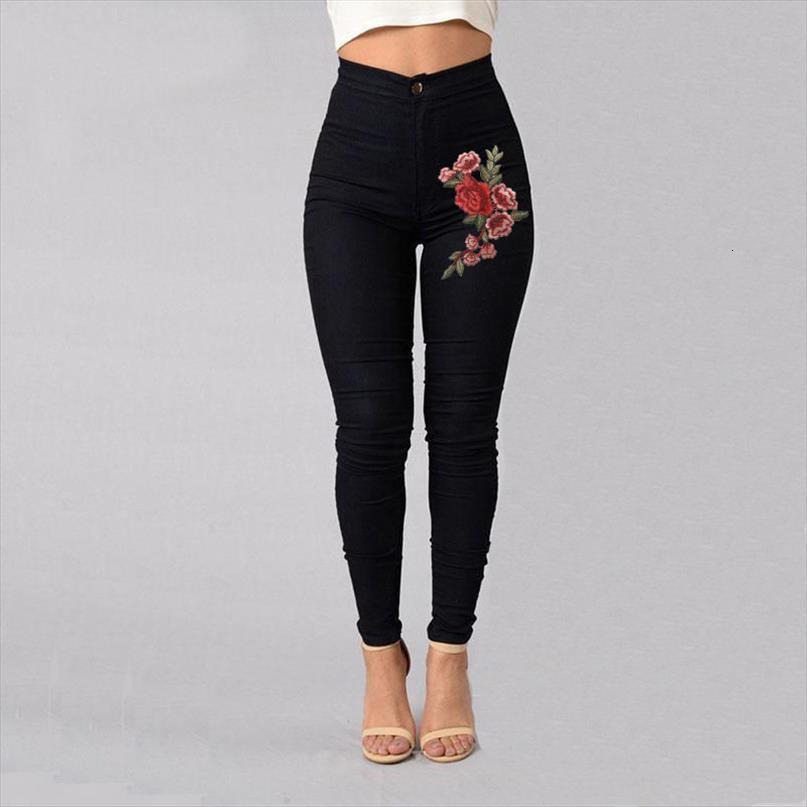 spring stretch fabric womens capri high waist skinny embroidery without ripped woman floral pencil trousers big size, Black;white
spring stretch fabric womens capri high waist skinny embroidery without ripped woman floral pencil trousers big size, Black;white