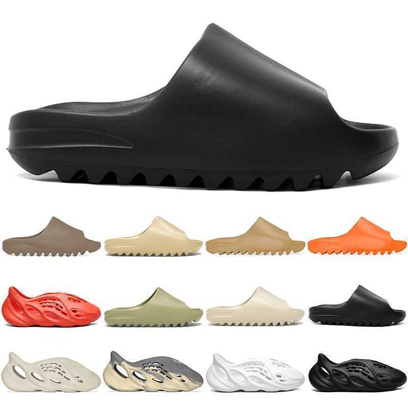 Sandals Children Kanye Kids Slides Slipper Shoes Triple Black White Red Resin Bone Desert Sand Mens Womens Slippers Size 32-47 bb
Sandals Children Kanye Kids Slides Slipper Shoes Triple Black White Red Resin Bone Desert Sand Mens Womens Slippers Size 32-47 bb