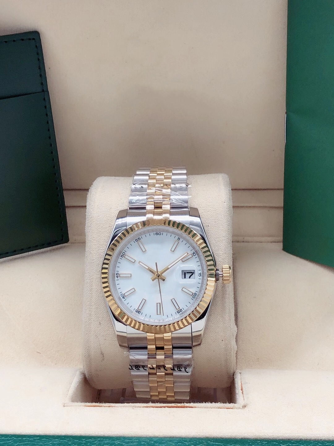 Fashion Womens Watches Automatic Gold Mechanical Wristwatches 36mm Women Dress Full Stainless Steel Strap Couples Lady Wristwatch, 1pcs screwdriver
Fashion Womens Watches Automatic Gold Mechanical Wristwatches 36mm Women Dress Full Stainless Steel Strap Couples Lady Wristwatch, 1pcs screwdriver