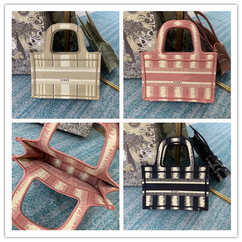 Designer Luxury Oblique Mini Book Tote in Black Beige Houndstooth Embroidery M1285 Best Quality Handbag Handle Bag Size: 23x17x7cm
Designer Luxury Oblique Mini Book Tote in Black Beige Houndstooth Embroidery M1285 Best Quality Handbag Handle Bag Size: 23x17x7cm
