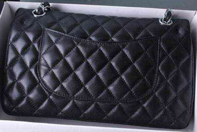 Shoulder Bags Brand Tasks For Women New Luxury Handbags Designer Caviar Crossbody Shoulder Chains Top Quality Learn Double Flap Bag 1124
Shoulder Bags Brand Tasks For Women New Luxury Handbags Designer Caviar Crossbody Shoulder Chains Top Quality Learn Double Flap Bag 1124
