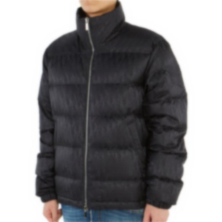 Men Down Puffer Jacket Oblique Letter Appliques Designer Male Warm Double Zipper Outwear Fashion Gentlemen Stand Collar Winter Coat 19, Customize
Men Down Puffer Jacket Oblique Letter Appliques Designer Male Warm Double Zipper Outwear Fashion Gentlemen Stand Collar Winter Coat 19, Customize