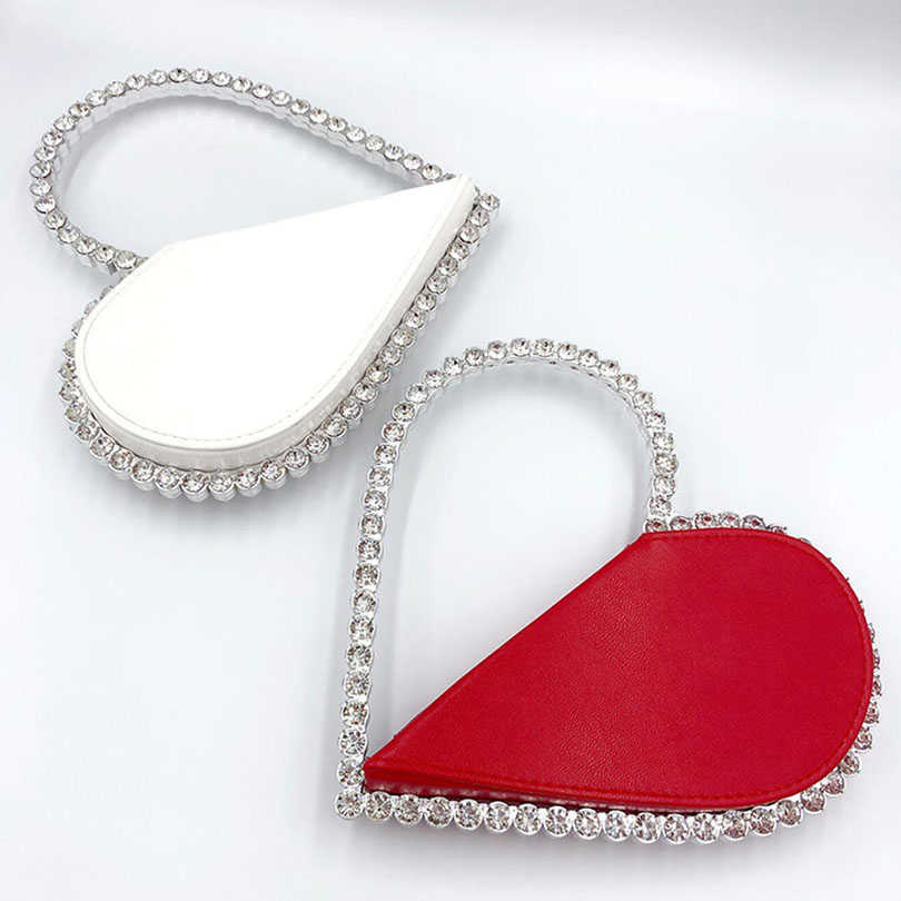 2021 Women Diamond Red Heart Evening Clutch Bag Designe Chic Rhinestone Acrylic Handle Black Purse For Wedding Party Sac A Main Q0709
2021 Women Diamond Red Heart Evening Clutch Bag Designe Chic Rhinestone Acrylic Handle Black Purse For Wedding Party Sac A Main Q0709