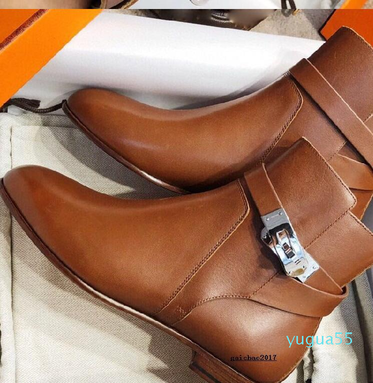 Winter Famous Lady Kelly Ankle Boots Knight Booty Flats Round Toe Buckles Women Martin Booties Elegant Fashion Boot Party,Wedding 1147
Winter Famous Lady Kelly Ankle Boots Knight Booty Flats Round Toe Buckles Women Martin Booties Elegant Fashion Boot Party,Wedding 1147
