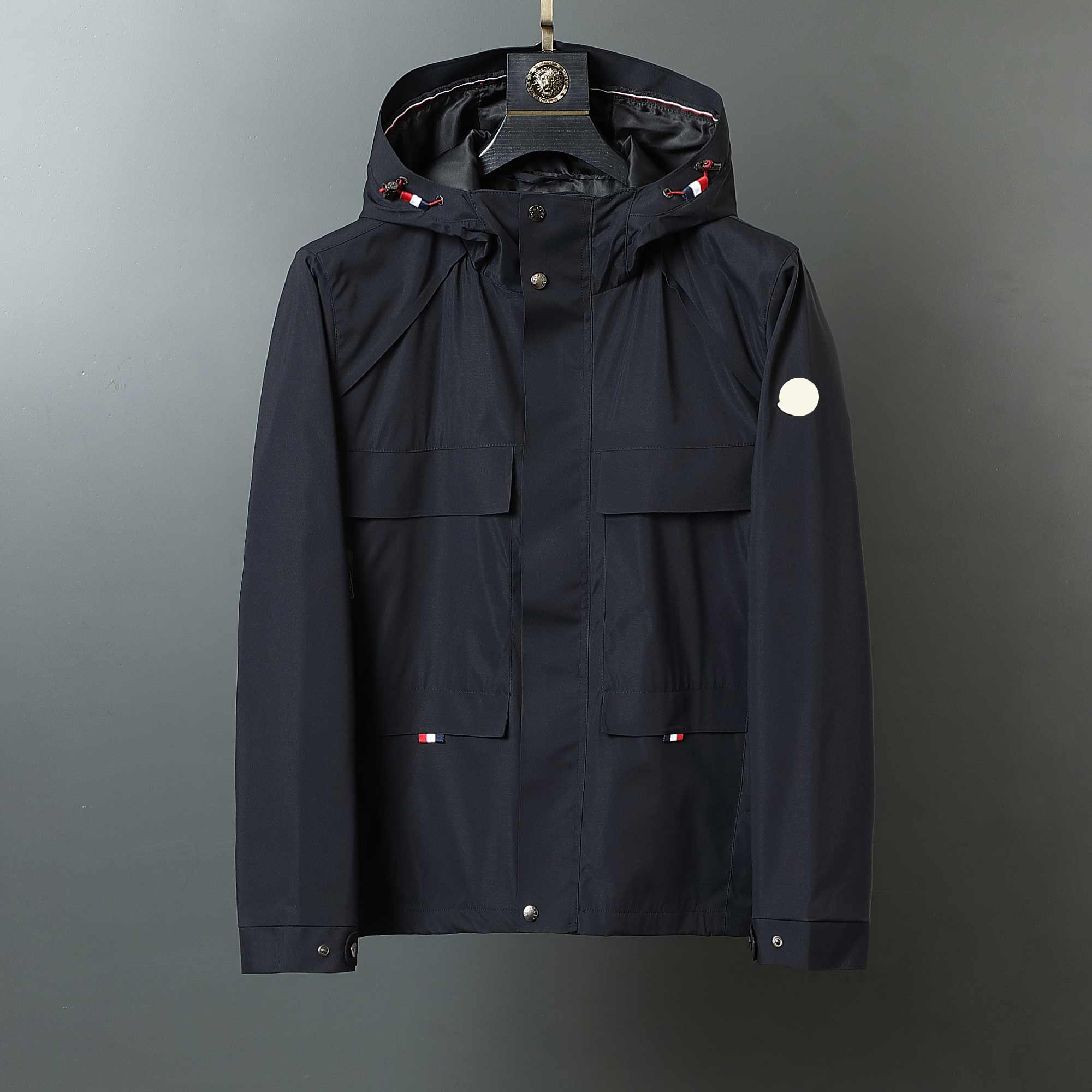 Designer Monclair Mens Jackets Clothing France Brand Bomber Windshield jacket Europe and American style Outerwear coat Fashion hombre XL, A1
Designer Monclair Mens Jackets Clothing France Brand Bomber Windshield jacket Europe and American style Outerwear coat Fashion hombre XL, A1