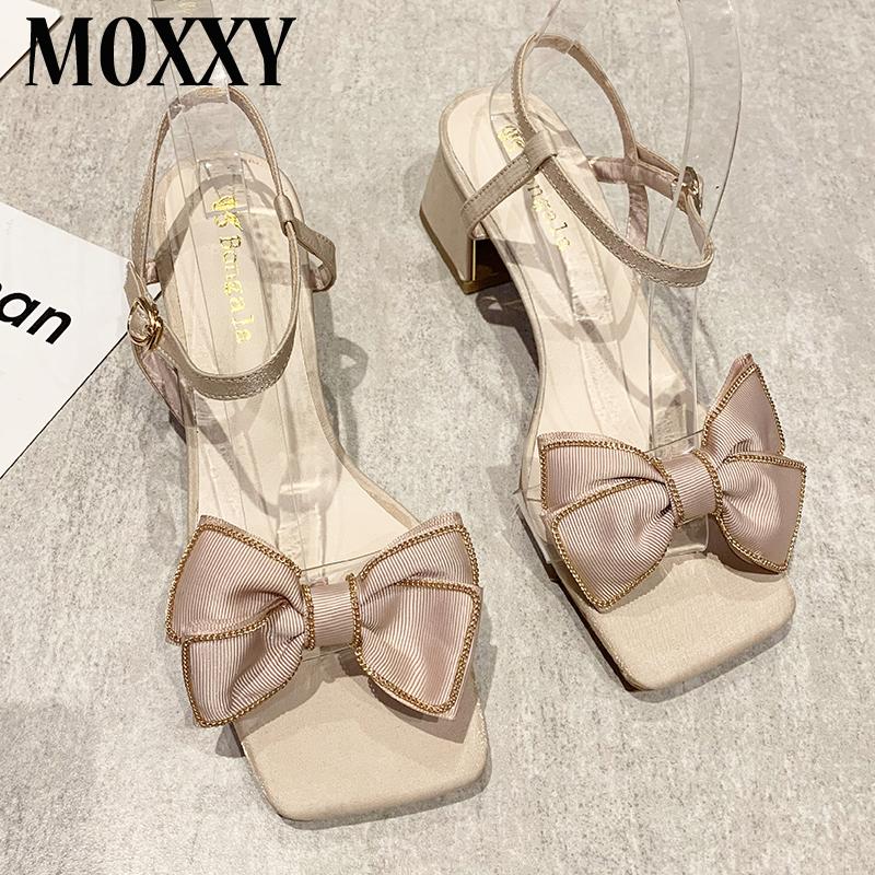 Fashion Design Bowknot Sandals Lady Summer Leisure Buckle Strap Shoes Open Toe Square Heels Women Retro Gladiator Dress, Black
Fashion Design Bowknot Sandals Lady Summer Leisure Buckle Strap Shoes Open Toe Square Heels Women Retro Gladiator Dress, Black