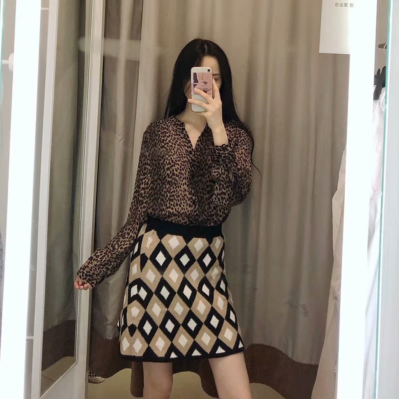 Elegant Geometric Print Women Sweater Skirt Casual Ladies Mini Vintage Female Short Office Suit Saia Mujer 210515