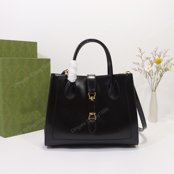 Women's killer handbag luxury brand handbags fashion title buckle shoulder messenger bag leather fabric bulk bag's business style 649016, Customize
Women's killer handbag luxury brand handbags fashion title buckle shoulder messenger bag leather fabric bulk bag's business style 649016, Customize