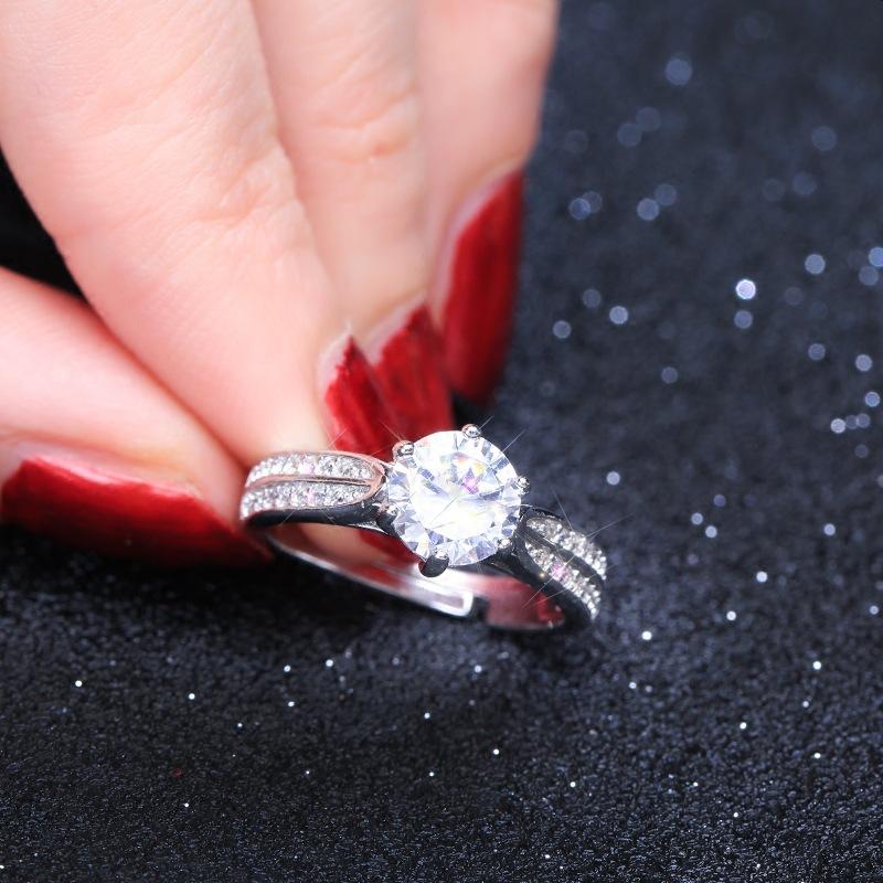 Wedding Rings S925 Sterling Silver For Women Simulation 1 Carat Zircon Diamond Ring Personality Creative Opening Engagement, Slivery;golden
Wedding Rings S925 Sterling Silver For Women Simulation 1 Carat Zircon Diamond Ring Personality Creative Opening Engagement, Slivery;golden