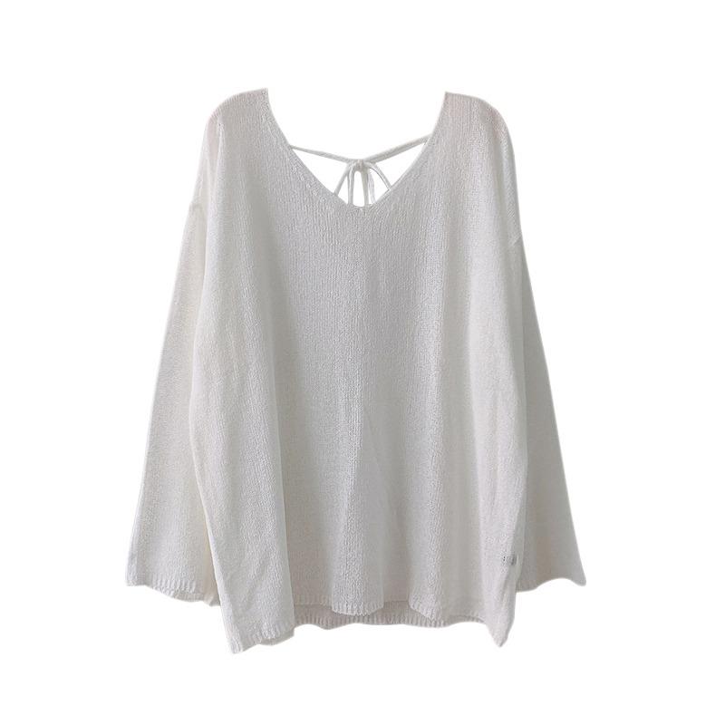 Women's T-Shirt Autumn Women Thin Back V-Neck Tie Hollow Solid Color Hedging Loose Wild Trumpet Sleeve Sunscreen Sweater Top
Women's T-Shirt Autumn Women Thin Back V-Neck Tie Hollow Solid Color Hedging Loose Wild Trumpet Sleeve Sunscreen Sweater Top