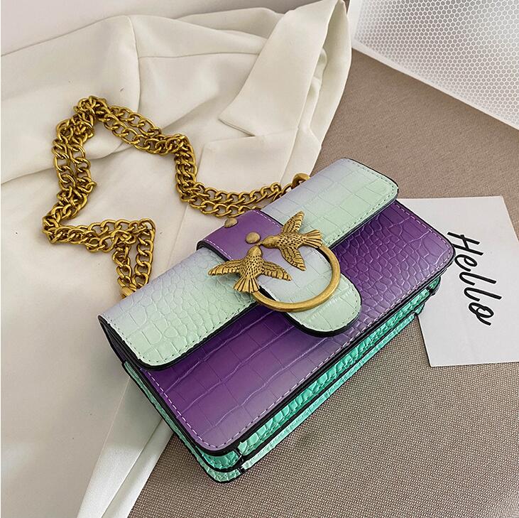 Factory wholesale leather women shoulder bags sweet and lovely gradient womens handbags small fresh Stone chain bag street trend gold buckle fashion handbag
Factory wholesale leather women shoulder bags sweet and lovely gradient womens handbags small fresh Stone chain bag street trend gold buckle fashion handbag