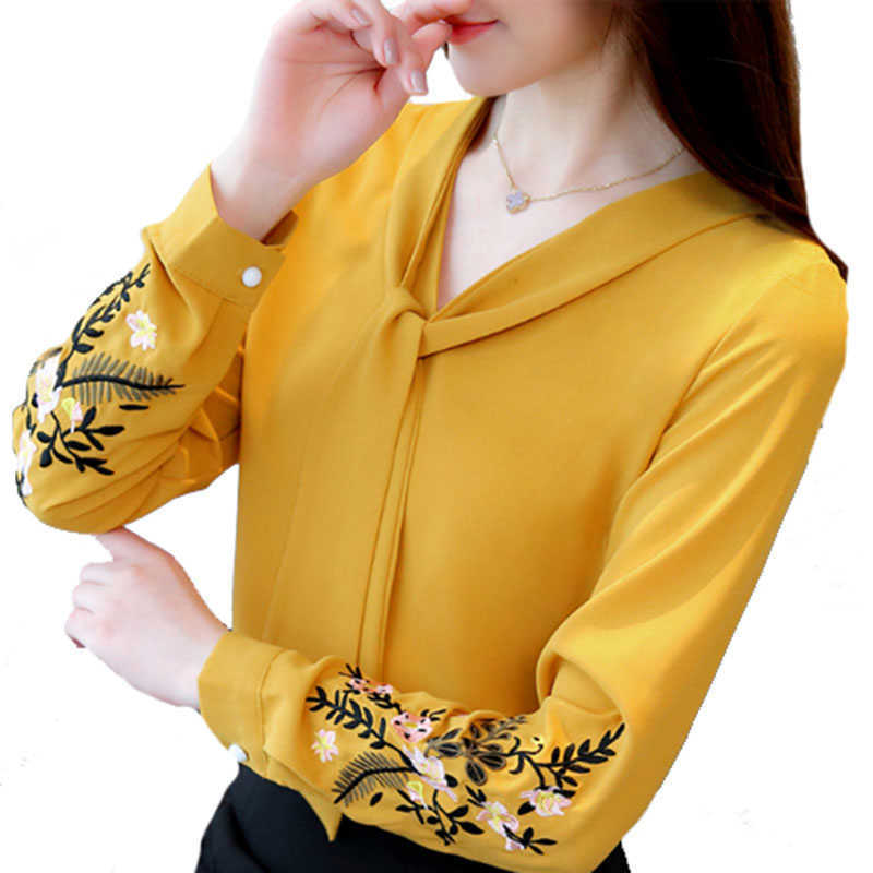 Embroidery Women Summer Style Chiffon Blouses Shirts Lady Casual Long Sleeve Mesh Patchwork Blusas Top Feminina DF1530 210609, White
Embroidery Women Summer Style Chiffon Blouses Shirts Lady Casual Long Sleeve Mesh Patchwork Blusas Top Feminina DF1530 210609, White