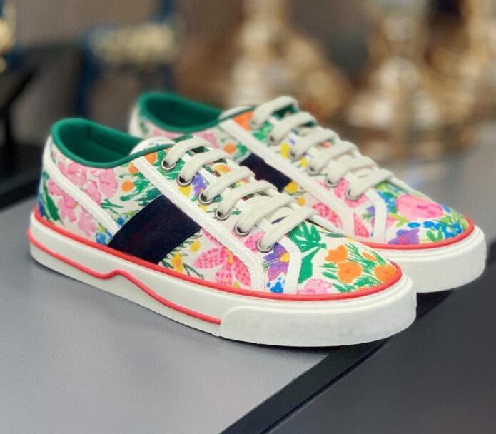 Luxury Designer Shoe Tennis Canvas Beige Blue Washed Jacquard Denim Women Shoes 1977 Sneaker Ace Rubber Sole Embroidered Vintage Casual Snea, Black
Luxury Designer Shoe Tennis Canvas Beige Blue Washed Jacquard Denim Women Shoes 1977 Sneaker Ace Rubber Sole Embroidered Vintage Casual Snea, Black