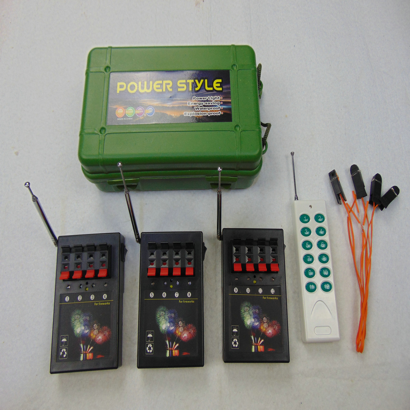 12 Cues switch connect wire Party Supplies fireworks firing system Rapid Fire wedding stage black box christmas gift new style electric Wireless Remote
12 Cues switch connect wire Party Supplies fireworks firing system Rapid Fire wedding stage black box christmas gift new style electric Wireless Remote
