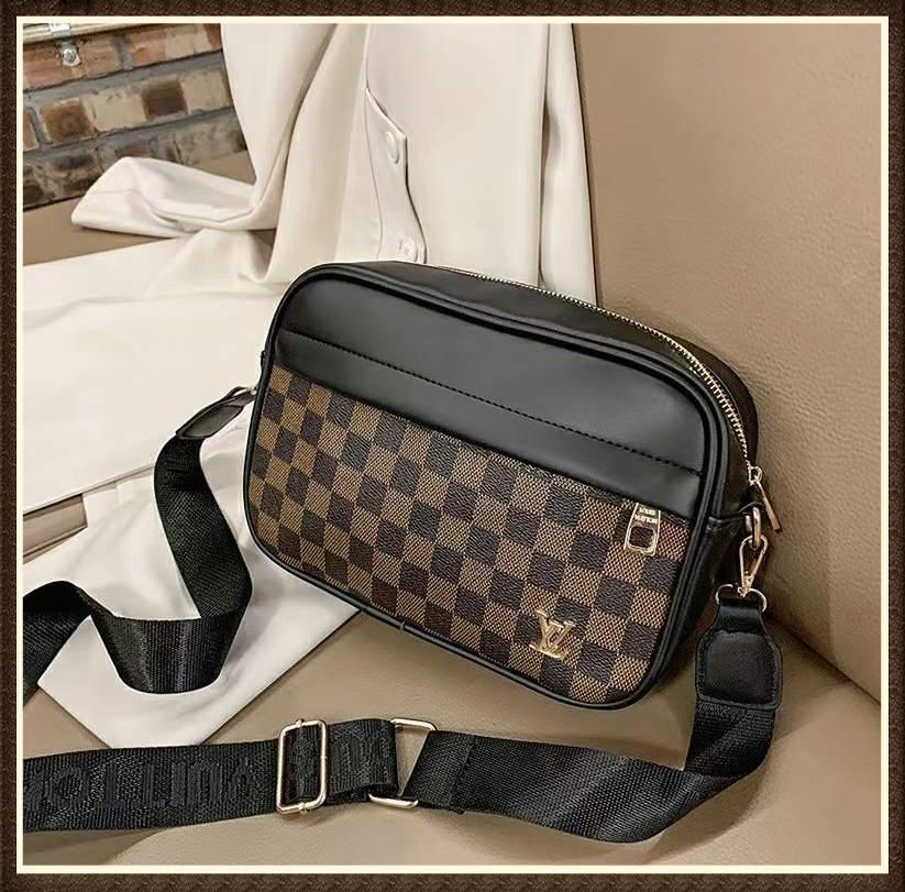 LV LOUIS bag VITTON Men's casual shoulder bag Korean leather messenger bag fashion small square bag small backpack, Red;black
LV LOUIS bag VITTON Men's casual shoulder bag Korean leather messenger bag fashion small square bag small backpack, Red;black