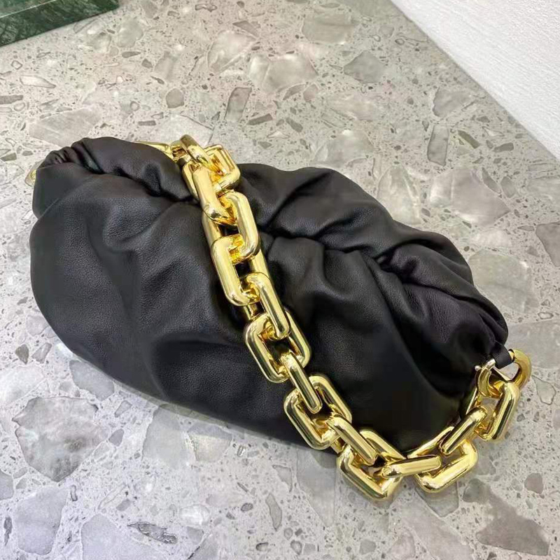 Cloud bag clutch wallet luxurys designers Women handbag Fashion wholesale Shoulder Underarm Large chain genuine leather hobos orange white nude green colors, Grey
Cloud bag clutch wallet luxurys designers Women handbag Fashion wholesale Shoulder Underarm Large chain genuine leather hobos orange white nude green colors, Grey