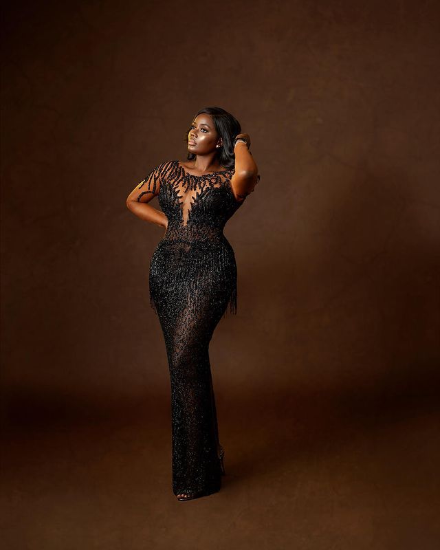 2021 Plus Size Arabic Aso Ebi Black Luxurious Sequined Prom Dresses Beaded Lace Sheer Neck Evening Formal Party Second Reception Gowns Dress ZJ393