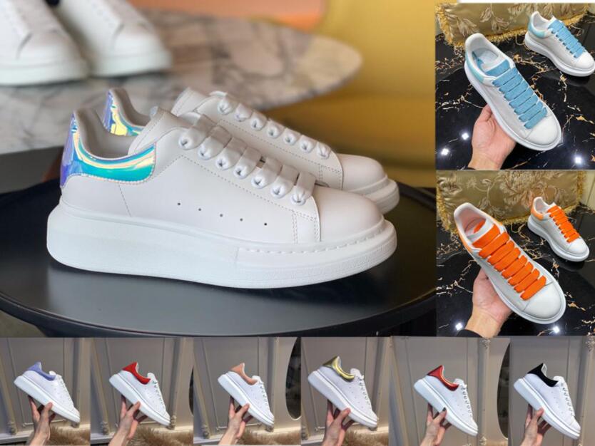 with box Wholesale men and women high quality casual shoes Stylish or beautiful Black red gold color blue Size 36-44
with box Wholesale men and women high quality casual shoes Stylish or beautiful Black red gold color blue Size 36-44