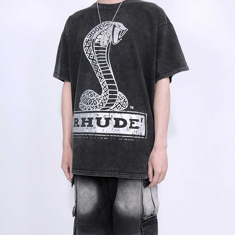 2021 new Trendy brand Crowd street hip hop brand rhude West Coast Snake Print used wash short sleeve T-shirt for men, White;black 
2021 new Trendy brand Crowd street hip hop brand rhude West Coast Snake Print used wash short sleeve T-shirt for men, White;black