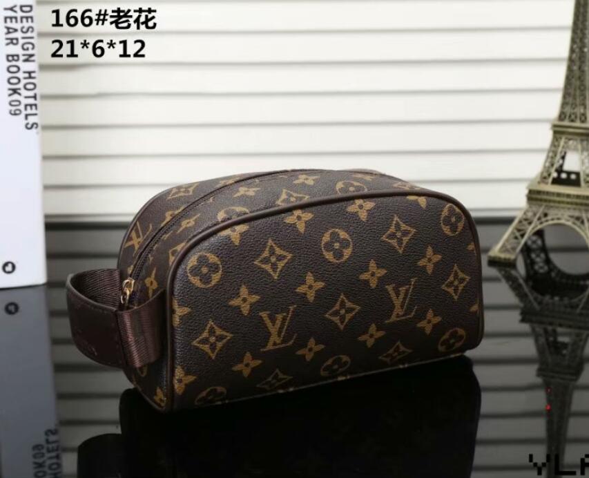 2021 High-end quality men travelling toilet bag fashion design women wash bag large capacity cosmetic bags makeup toiletry bag Pouch
2021 High-end quality men travelling toilet bag fashion design women wash bag large capacity cosmetic bags makeup toiletry bag Pouch