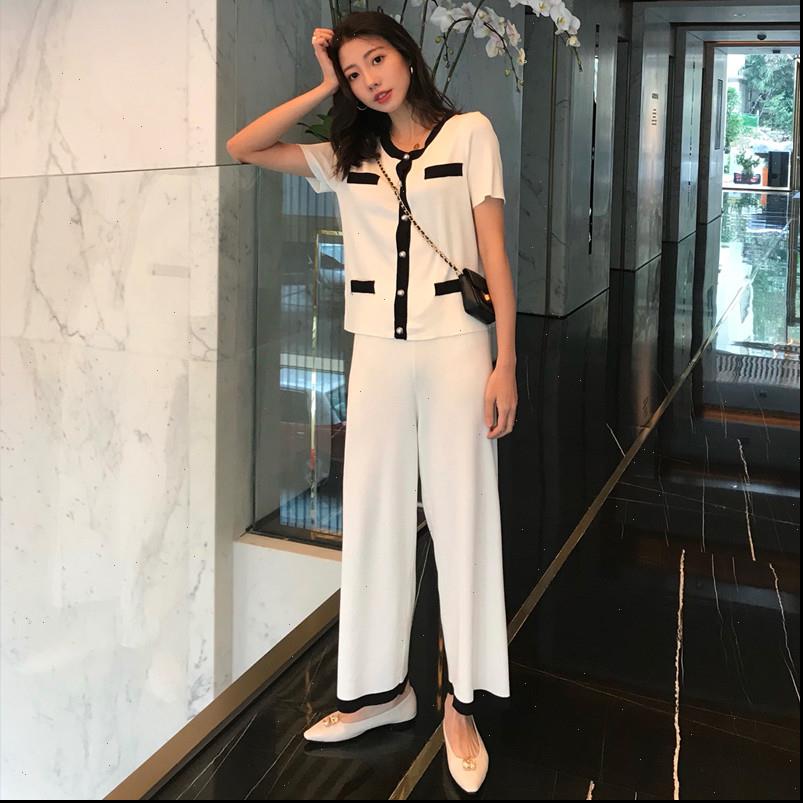 summer knit sweater and pants women tracksuits 2pcs clothing set short sleeve fake pocket pullover broad legged, Gray
summer knit sweater and pants women tracksuits 2pcs clothing set short sleeve fake pocket pullover broad legged, Gray