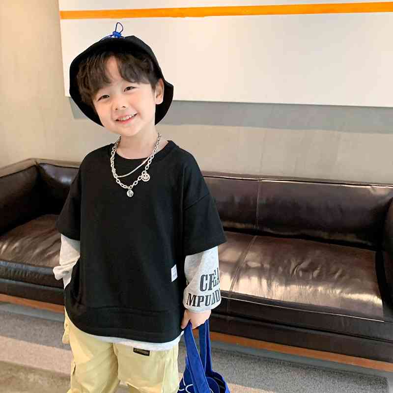 Children's sweater round neck 2021 autumn new children's Pullover Top Boys' fashionable high street casual coat trend
Children's sweater round neck 2021 autumn new children's Pullover Top Boys' fashionable high street casual coat trend