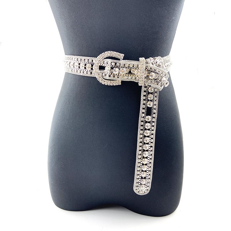 Designer belts 2023 New luxury women's diamond fashion crystal belt Rhinestone lengthened metal waist chain
Designer belts 2023 New luxury women's diamond fashion crystal belt Rhinestone lengthened metal waist chain