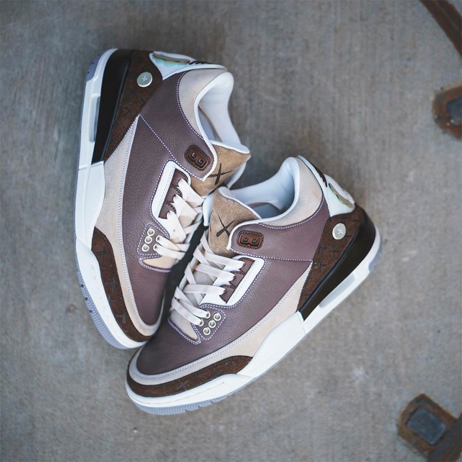 2020 new KAWS x 3 3s designer Fashion mans Brown Men size 40-47 Basketball Shoes sneakers With Box
2020 new KAWS x 3 3s designer Fashion mans Brown Men size 40-47 Basketball Shoes sneakers With Box