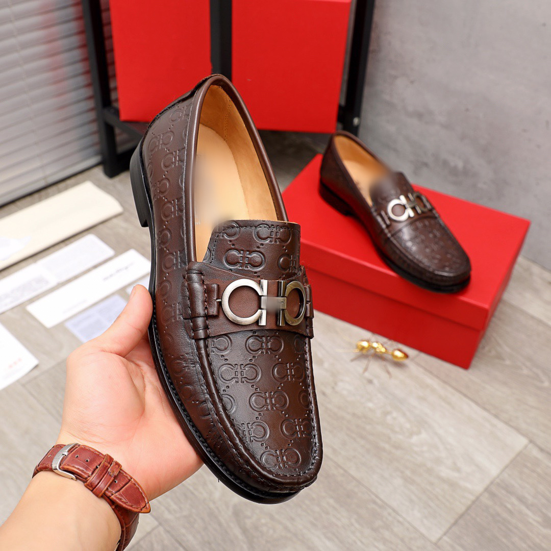 Formal mens designer dress shoes black leather high quality prom wedding shoe Luxury fashion Men casual toe evening Shoe plus size
Formal mens designer dress shoes black leather high quality prom wedding shoe Luxury fashion Men casual toe evening Shoe plus size