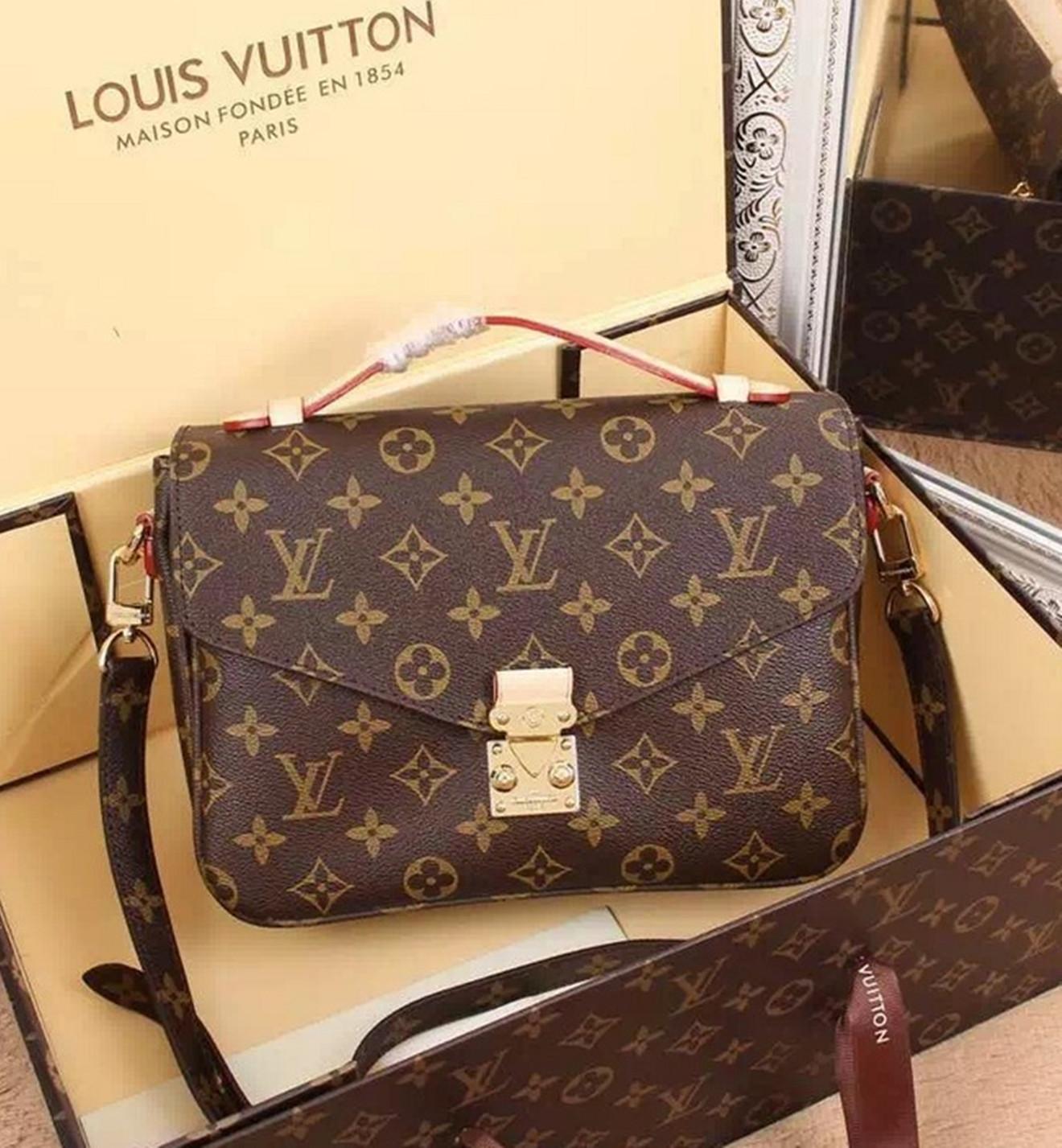 Designer Handbags Women Leather Shoulder Bags Fashion Women Handbags GGLVLouis
VittonYSL
VUTTON Pochette METIS Elegant Crossbody Bag Tote Purse
Designer Handbags Women Leather Shoulder Bags Fashion Women Handbags GGLVLouis
VittonYSL
VUTTON Pochette METIS Elegant Crossbody Bag Tote Purse