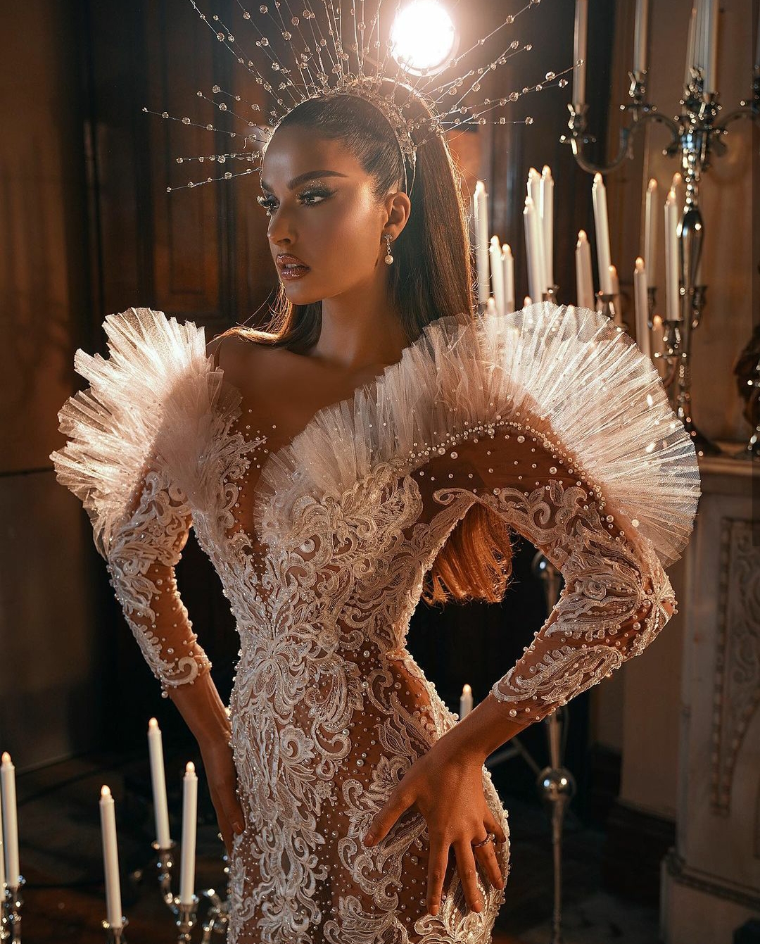 Deep V Neck Lace Wedding Dress See Thru Long Sleeves Beaded Bridal Gowns Saudi Arabic Sweep Train vestido de novia