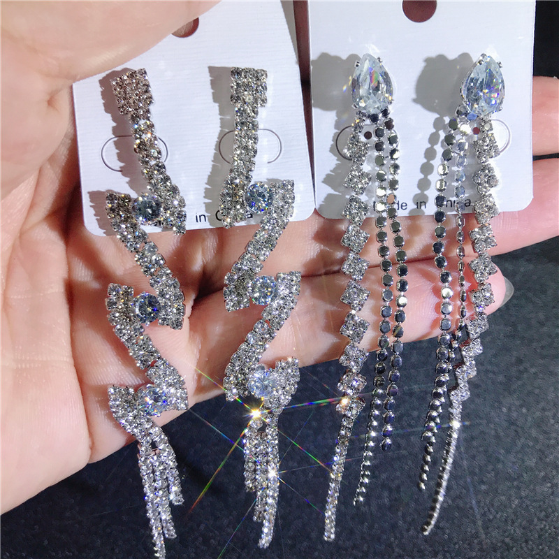 Iced Out Earrings Rhinestone Tassel Drop Dangles Bling Cubic Zirconia Star Flower Design Women Fashion Jewelry Wedding Party Street Hypoallergenic Cha