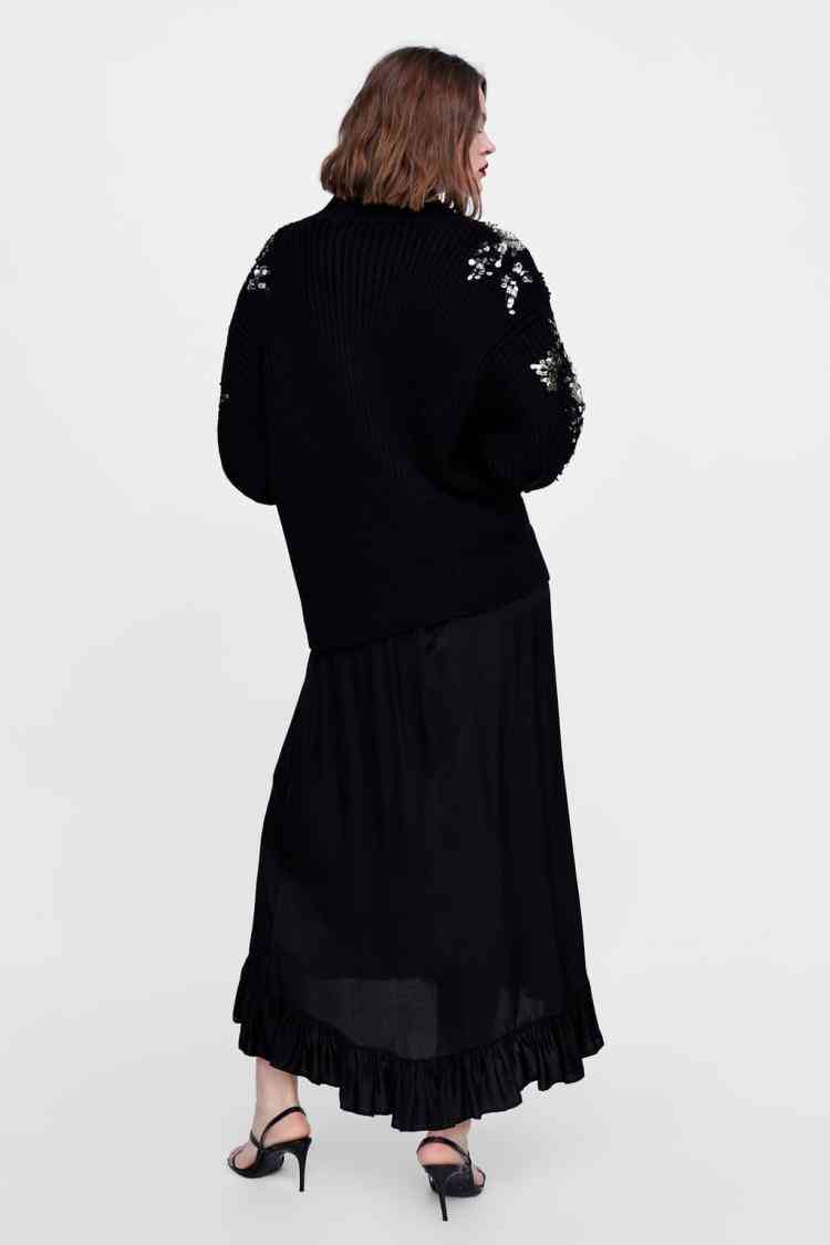 Women' Sweaters black sweater women INS sequins flower adornment loose half-turtleneck Heavy Industry Lazy Wind Jacket S0N6
Women' Sweaters black sweater women INS sequins flower adornment loose half-turtleneck Heavy Industry Lazy Wind Jacket S0N6