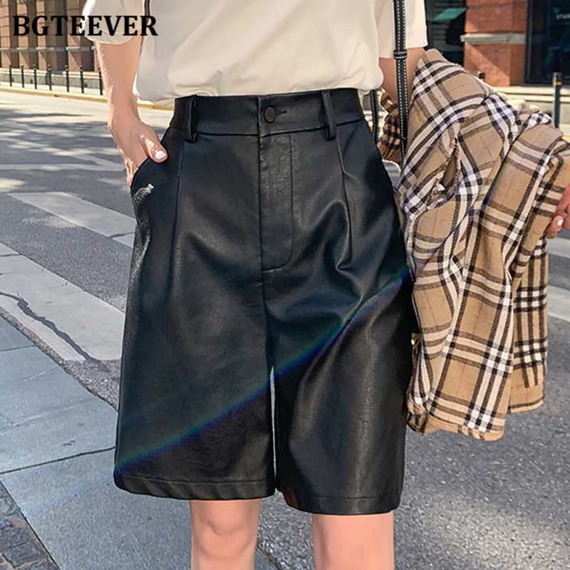 BGTEEVER Plus Size Casual Women Faux Leather Shorts Elastic High Waist Female Wide Leg PU Leather Half Shorts 2021 Spring Summer X0320, White;black
BGTEEVER Plus Size Casual Women Faux Leather Shorts Elastic High Waist Female Wide Leg PU Leather Half Shorts 2021 Spring Summer X0320, White;black