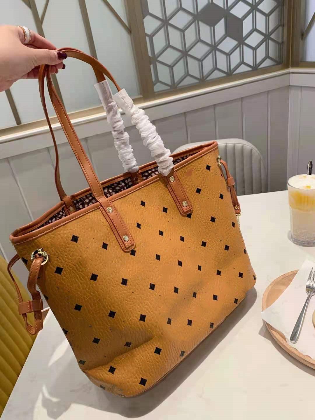 Wholesale design 2pcs set Totes classic bag shopping double flower cut mother baby handbag,
Wholesale design 2pcs set Totes classic bag shopping double flower cut mother baby handbag,