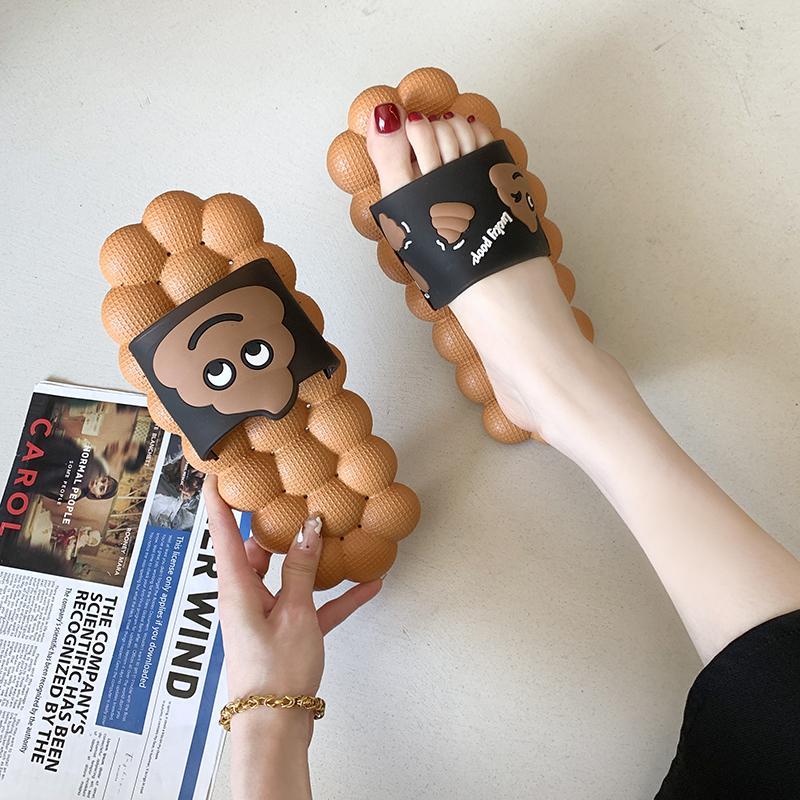 Slippers Women's Flip Flops 2021 The Summer Fashion Soft Bottom Open Toe Sandals Flat Shoes For Women Adult, Black 
Slippers Women's Flip Flops 2021 The Summer Fashion Soft Bottom Open Toe Sandals Flat Shoes For Women Adult, Black