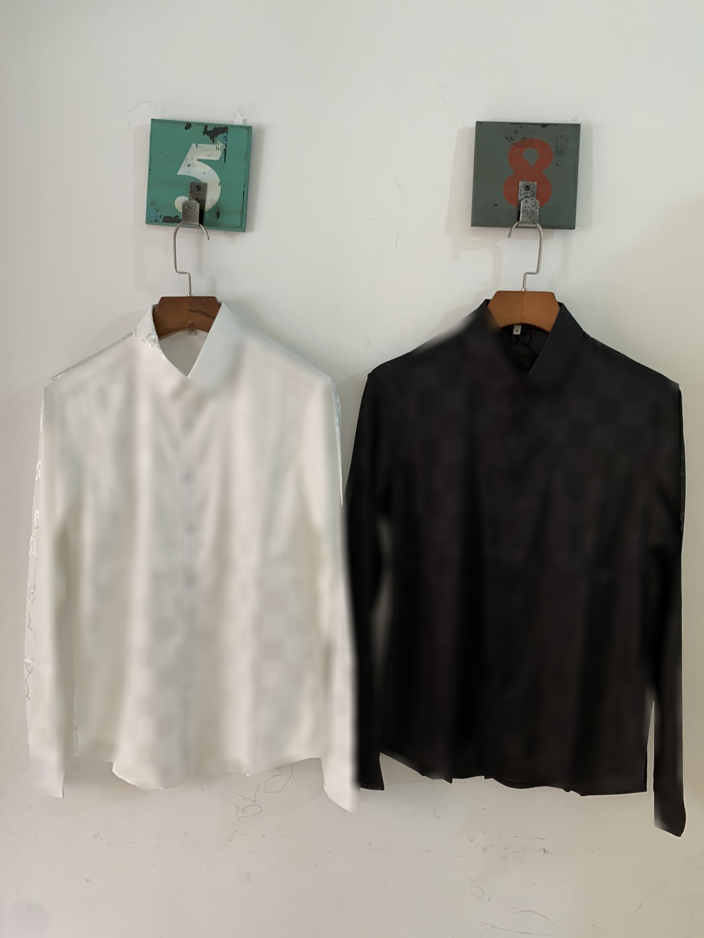 21ss European spring and autumn latest fashion male designer reflective letter printed short shirt French high-quality noble slim men's shirt CASUAL COOL HOT STYLE, Black
21ss European spring and autumn latest fashion male designer reflective letter printed short shirt French high-quality noble slim men's shirt CASUAL COOL HOT STYLE, Black