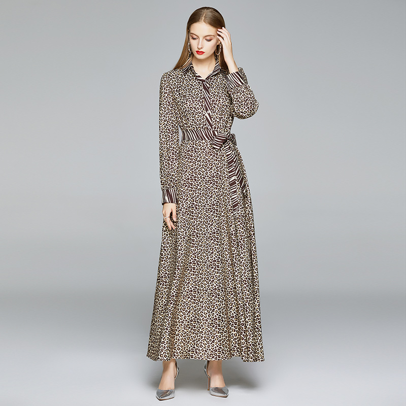 2021 Luxury Runway Leopard Maxi Dress Women Designer Retro Long Sleeve Shirt Neck Office Slim A-Line Ribbon Bow Lace Up Dresses Spring Autum, Black;gray
2021 Luxury Runway Leopard Maxi Dress Women Designer Retro Long Sleeve Shirt Neck Office Slim A-Line Ribbon Bow Lace Up Dresses Spring Autum, Black;gray