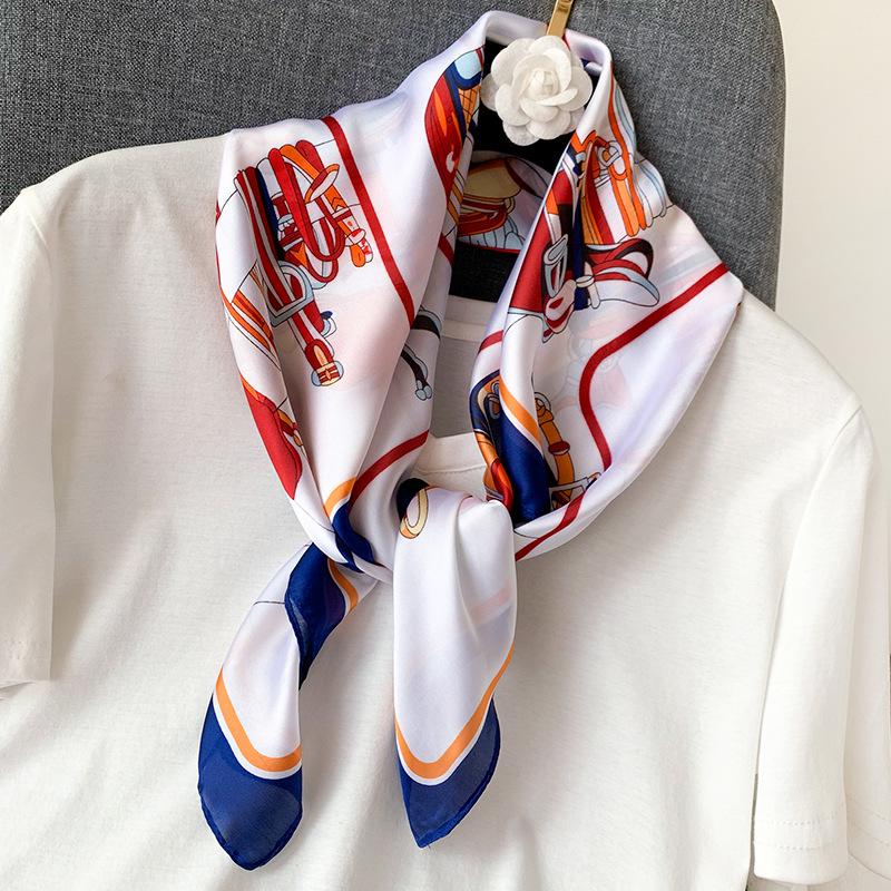 New Fashion Scarves Spring And Autumn Lady Square Scarf Tourism Luxury Sunscreen Shawl Women Silk Fashion Print Muslim Headcloth
New Fashion Scarves Spring And Autumn Lady Square Scarf Tourism Luxury Sunscreen Shawl Women Silk Fashion Print Muslim Headcloth