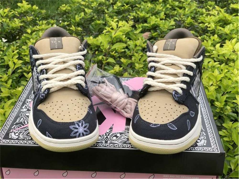 Scott x SB Low Skate Sports Running Shoes Mens Trainers Mulheres Designer Sneakers Travis Tamanho us5.5-11, #1
Scott x SB Low Skate Sports Running Shoes Mens Trainers Mulheres Designer Sneakers Travis Tamanho us5.5-11, #1