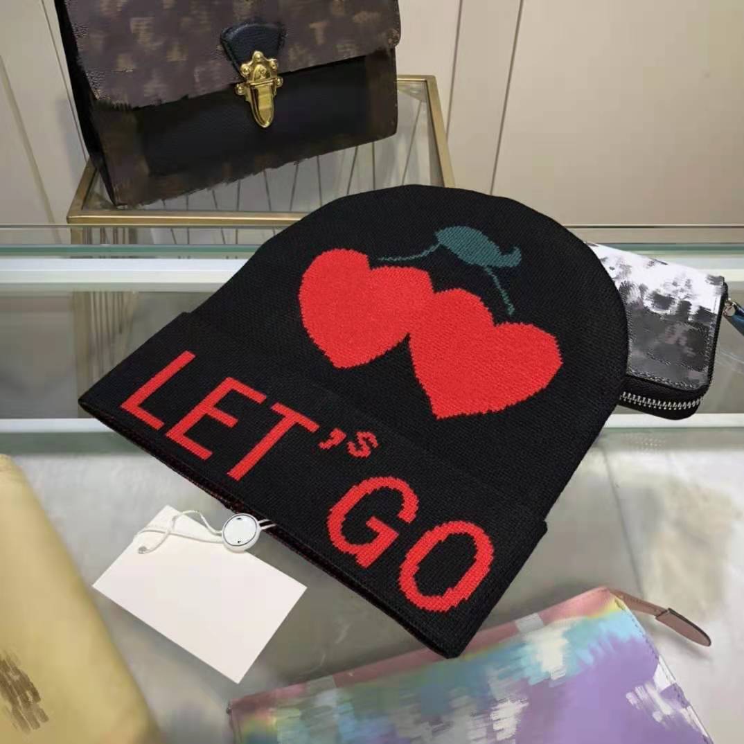 Top quality classic letter Knitted Beanie Caps 4Color for Men's Women's Autumn Winter Warm Thick Wool Embroidery Cold Hat Couple Fashion Street Hats, Black
Top quality classic letter Knitted Beanie Caps 4Color for Men's Women's Autumn Winter Warm Thick Wool Embroidery Cold Hat Couple Fashion Street Hats, Black