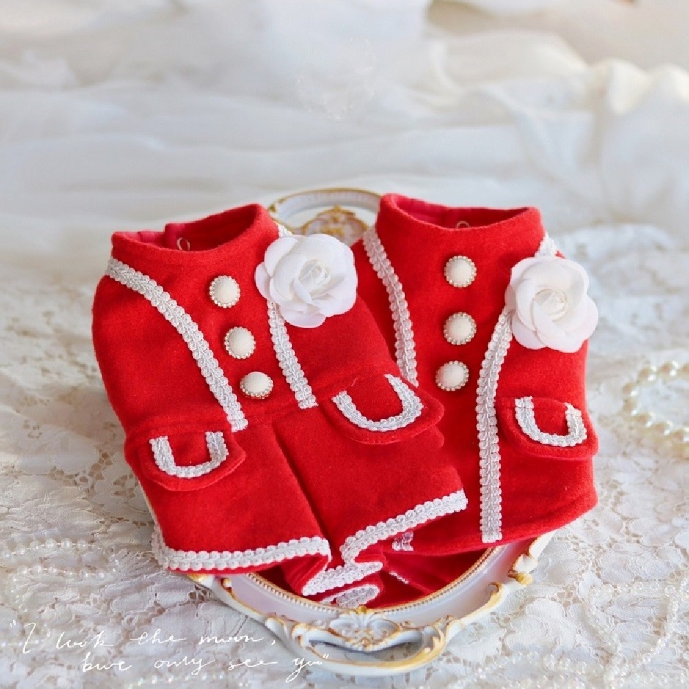 Handmade Winter Unique Design Dog Apparel Coat Dress Vest Couple Clothes Classic Red Woolen Fair Lady Style Christmas New Year Holiday
Handmade Winter Unique Design Dog Apparel Coat Dress Vest Couple Clothes Classic Red Woolen Fair Lady Style Christmas New Year Holiday